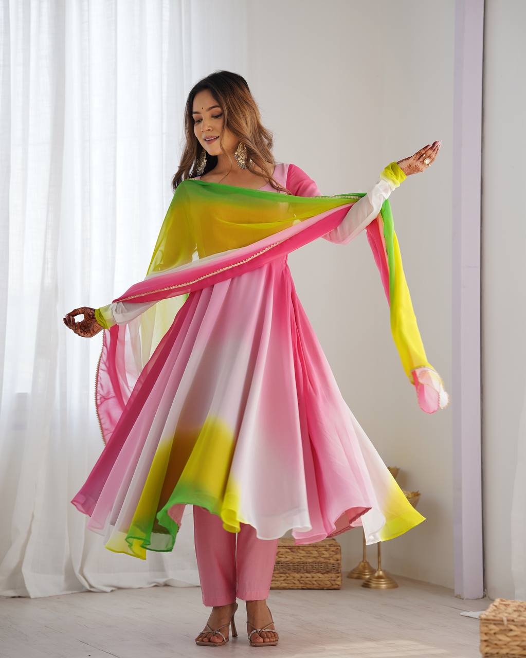 HEAVY PURE SOFT FOX GEORGETTE COLOURFULL PADDING - Sale Dekh
